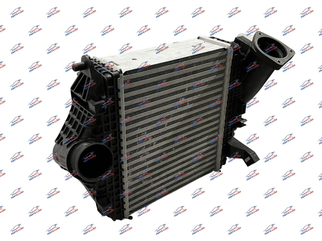 Lamborghini Urus Right Intercooler Oem 4M0145804