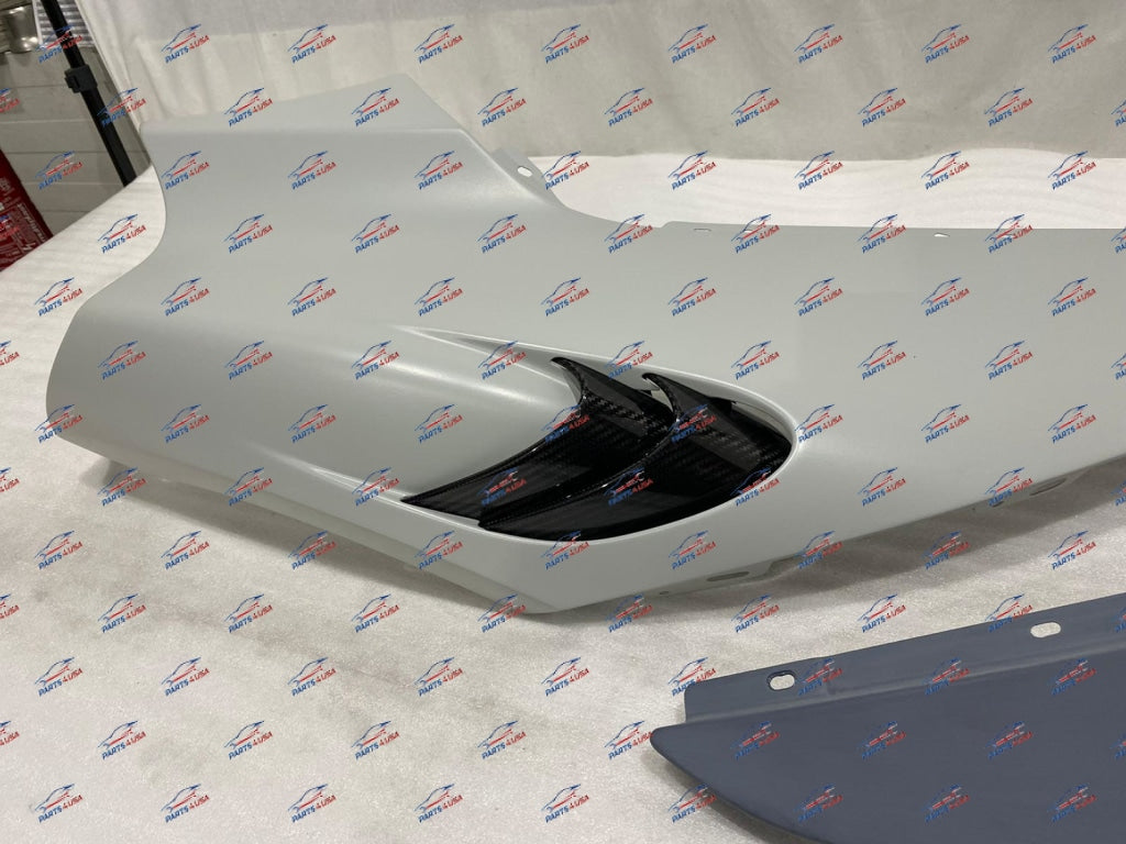 Mclaren 765Lt Fender With Louvre Part Number: