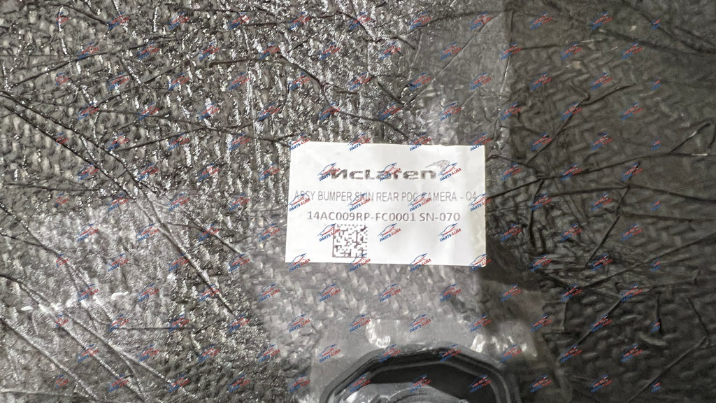 Mclaren 765Lt Rear Bumper Pdc And Camera Carbon Fiber Part Number: 14Ac009Rp