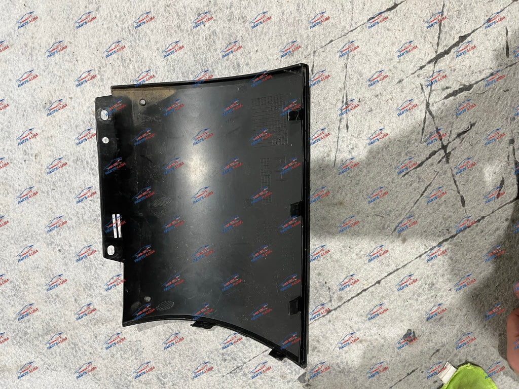 Mercedes Benz Gls Oem Rh Cover Panel A1678858006 Bumper