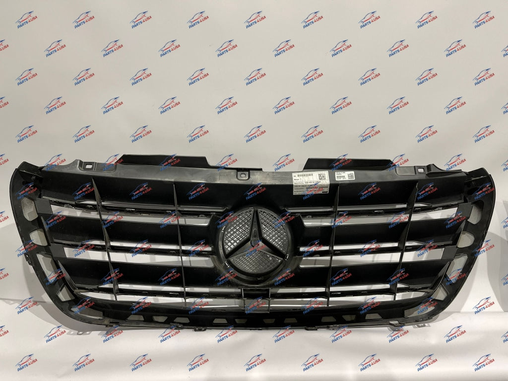 Mercedes Benz Sprinter Oem Grill A9108852600 Bumper