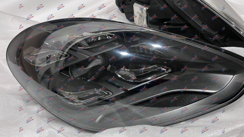 Porsche Panamera 971 Headlight L + R Oem Part Number: 971941036J