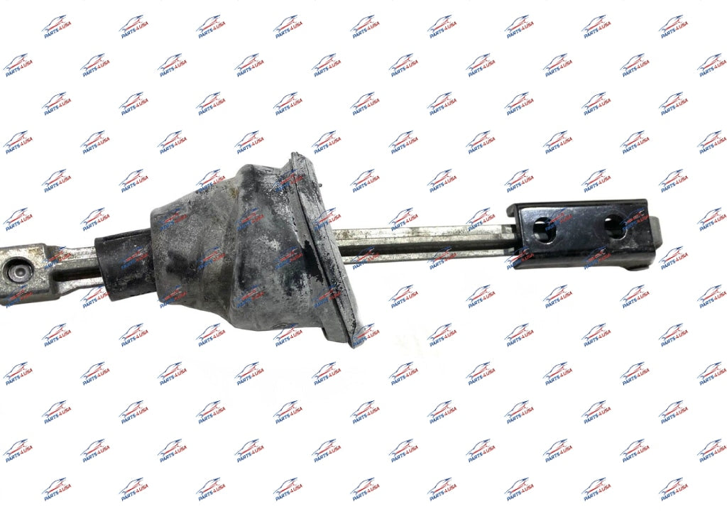 Rolls Royce Wraith Dawn Right Door Brake Part Number: 51217304774