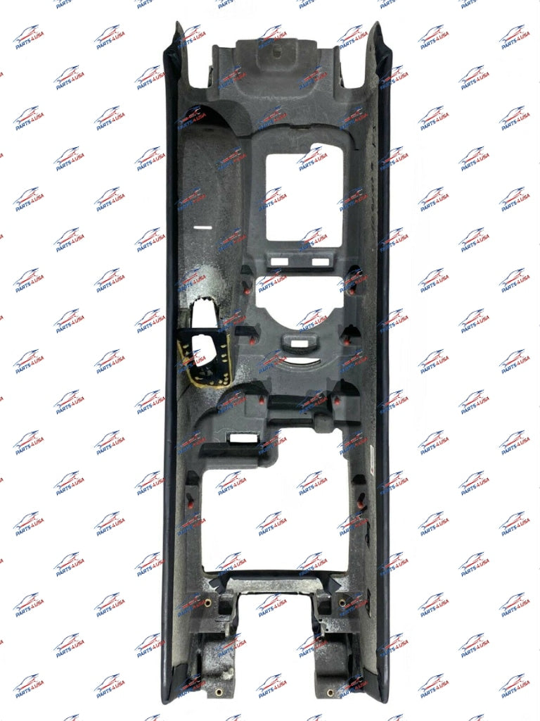 Slr Mclaren Center Console With Red Stiching Part Number: 7N0057
