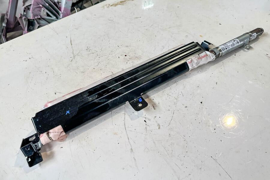 Ferrari 488, F8, 812, Portofino Airbag LH head bad door, OEM, Part number: 87805500