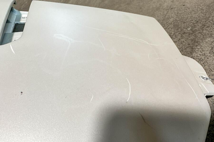 Lamborghini Aventador Quarter panel RIGHT side white, Part number: 470