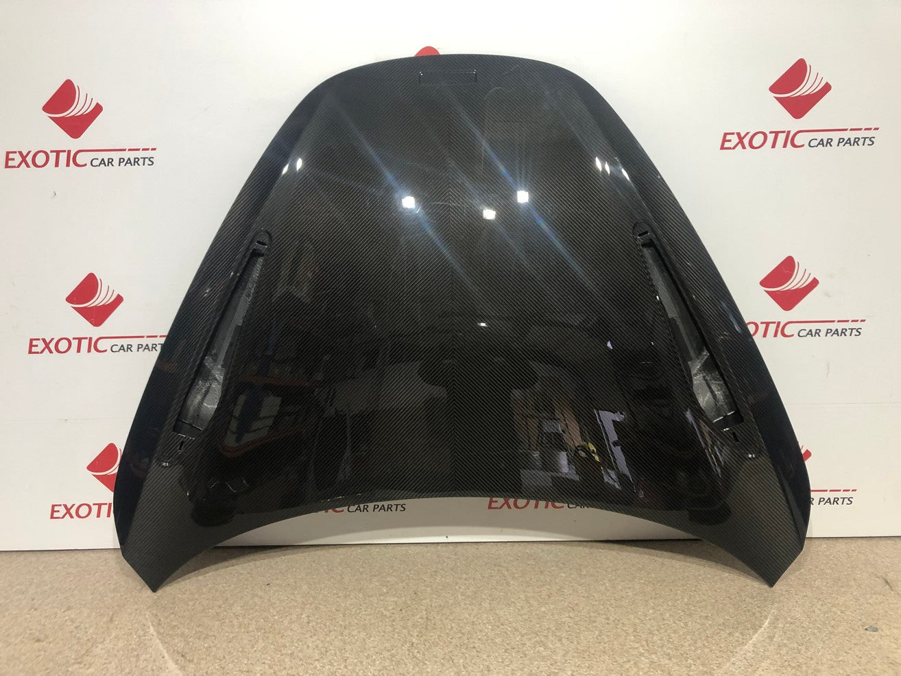 McLaren 765LT Front hood and Rear spoiler MSO - Glossy finish, OEM