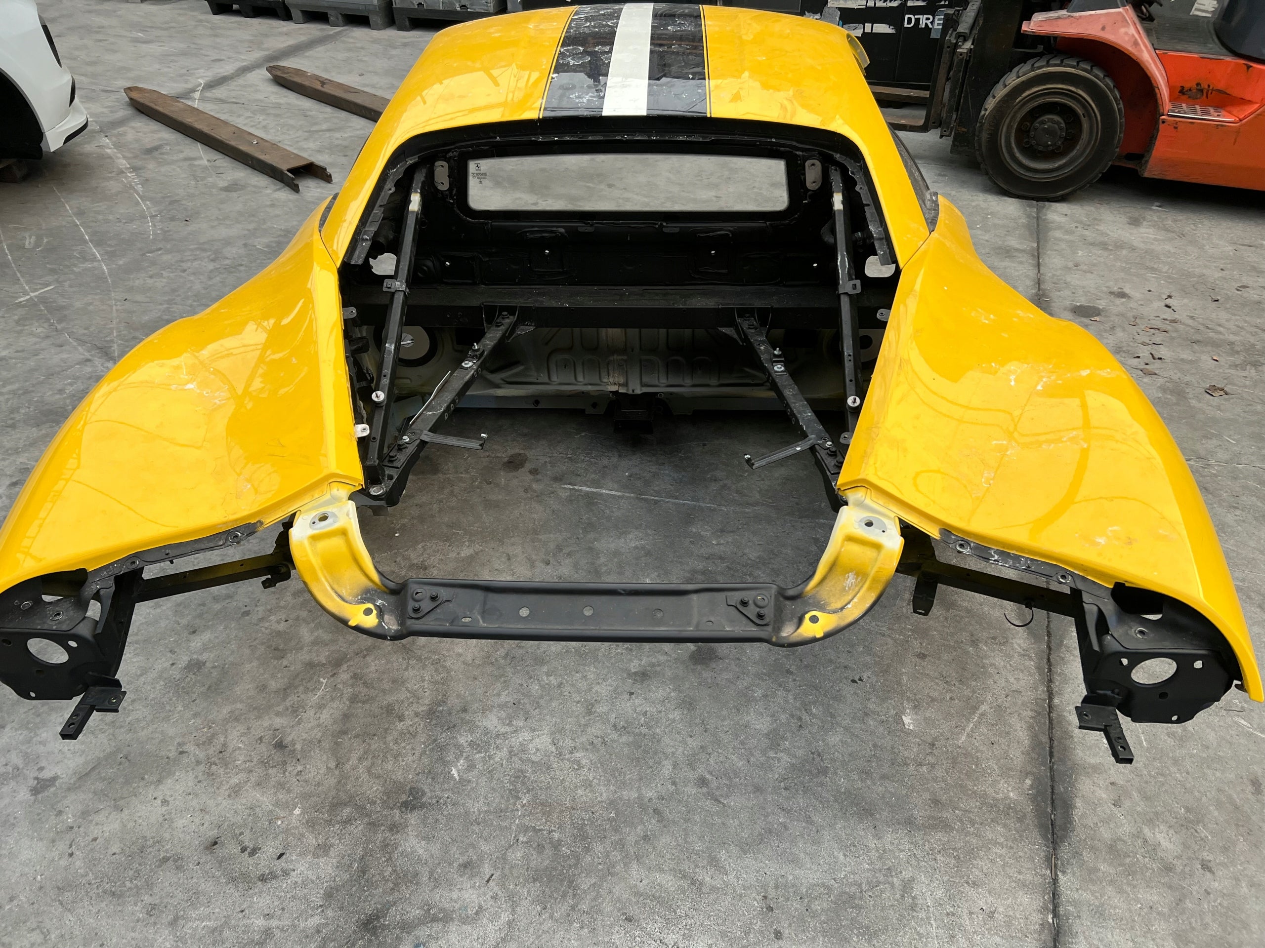 Ferrari 488 Pista F142 GTB Roof and Quarter panel, OEM