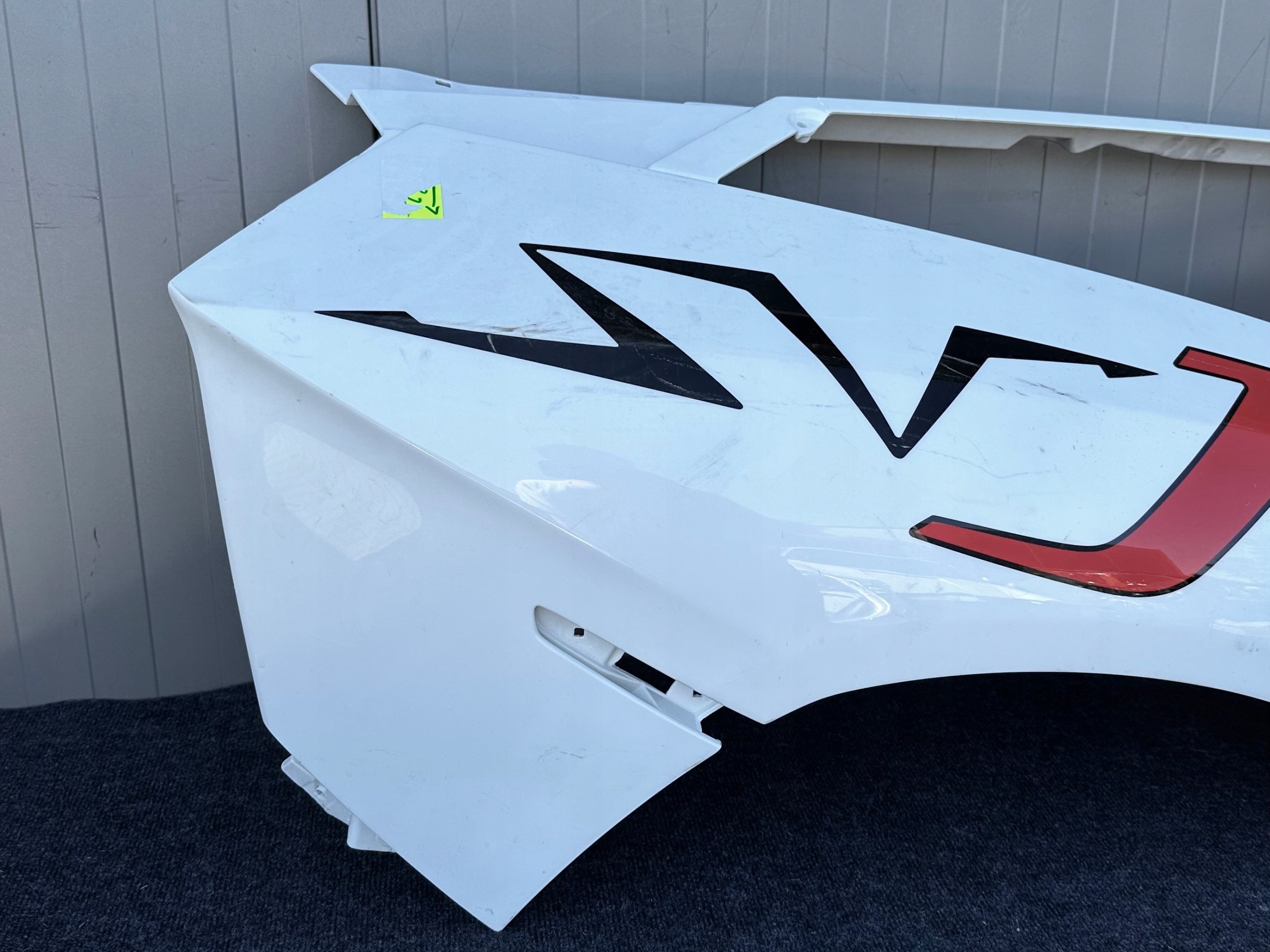 Lamborghini Aventador SVJ Quarter panel RH, OEM, Part number: 47085496