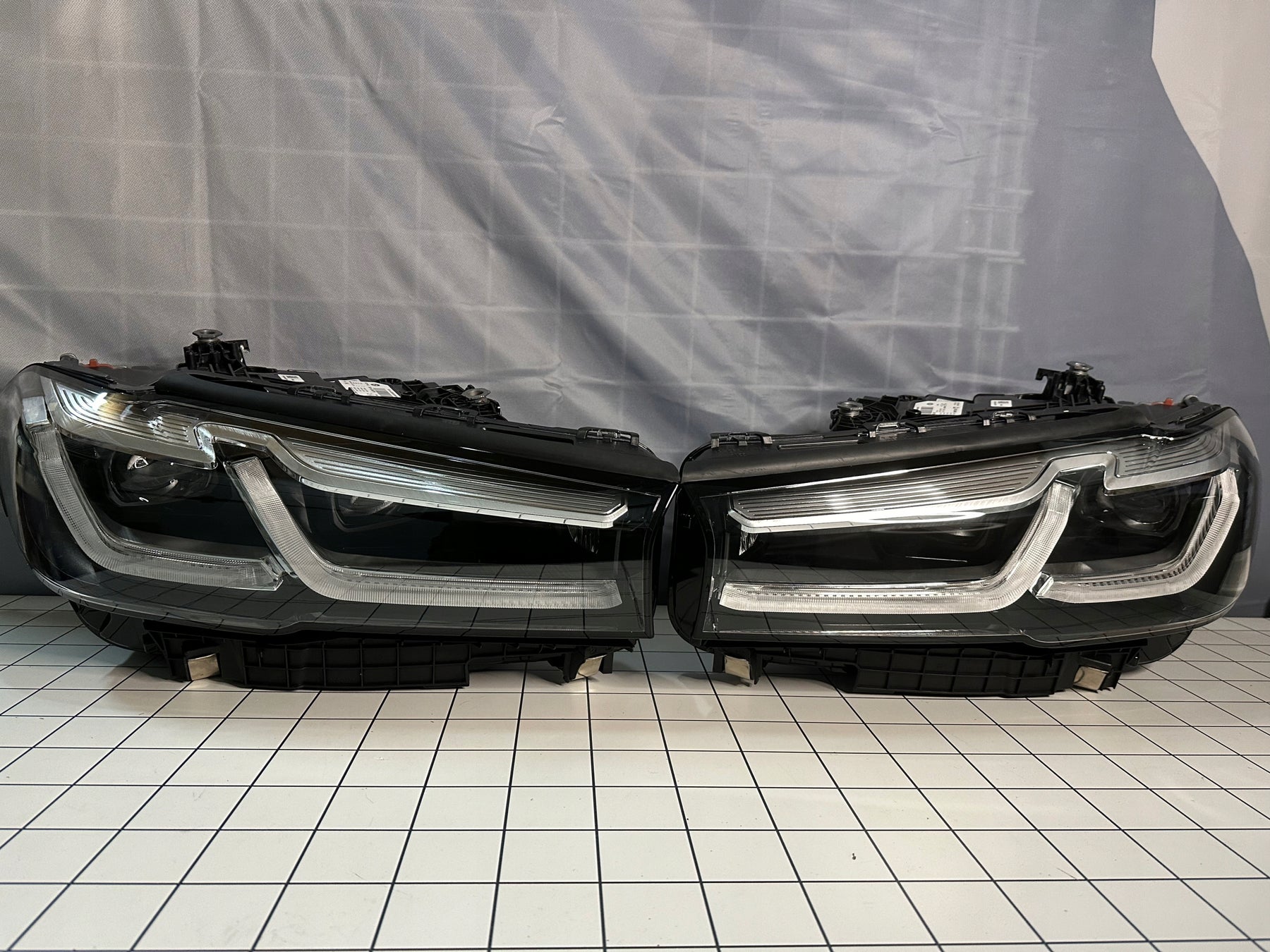 BMW Headlight G30 G31 LED Adaptive, OEM,  Part number: 63119479273, 63119479274