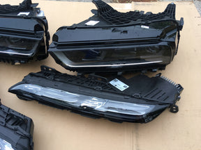 BMW 7 G70 i7 LED Headlight CRYSTAL US Spec, OEM, Part number: