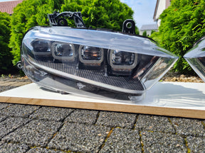Bugatti Chiron Super sport 300+ headlight, OEM, Part number: 5B4941035D, 5B4941036D