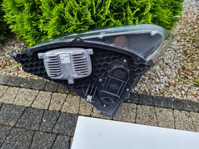 Bugatti Chiron Super sport 300+ headlight, OEM, Part number: 5B4941035D, 5B4941036D