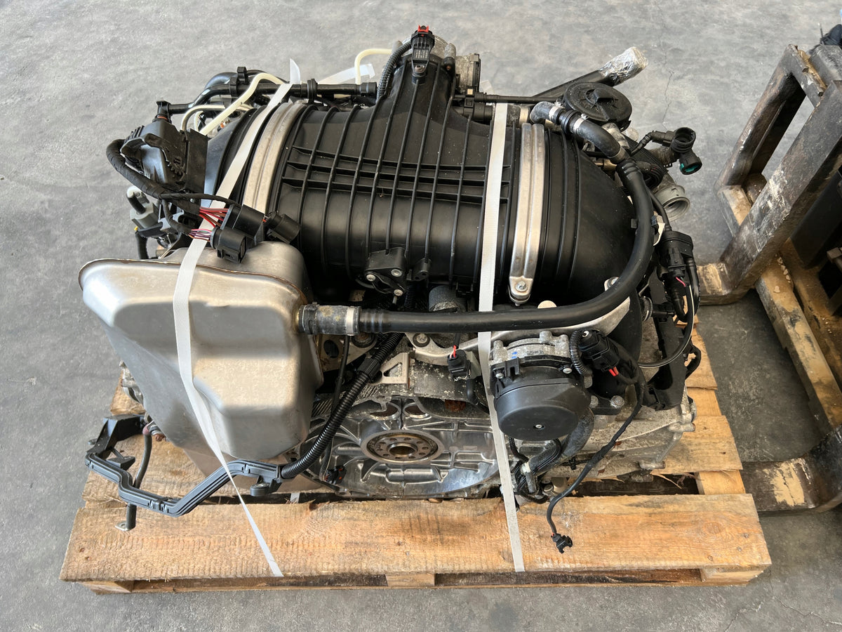 Porsche 991.2 GT3 RS Engine complete, OEM , 5000 mil