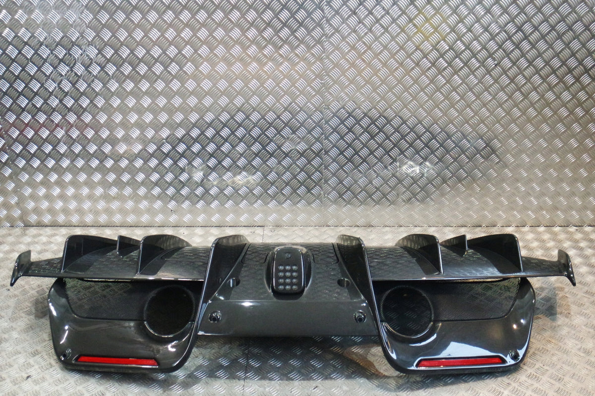 Ferrari PISTA Carbon rear diffuser complete WITHOUT Camera and flap, OEM, Part number: 796698