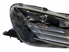 Ferrari SF90 Stradale Headlight RH, OEM, part number: 882836