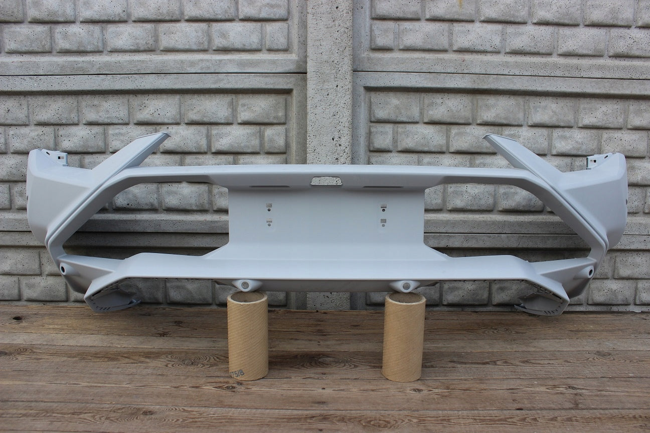 Lamborghini Huracan Tecnica front and rear bumper complete, OEM, Part number: