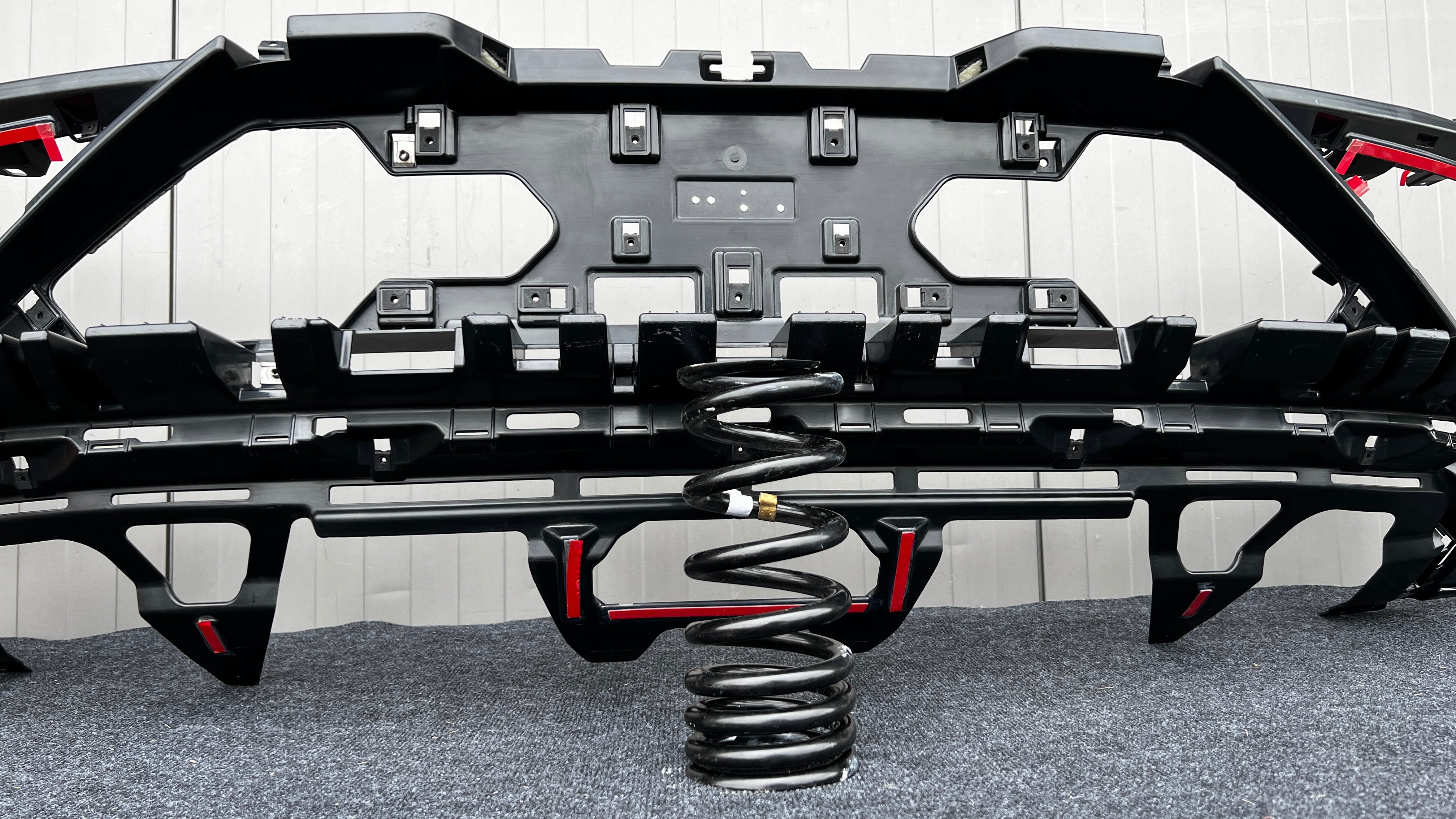 Lamborghini huracan EVO rear bumper reinforcement bracket, OEM, Part number: