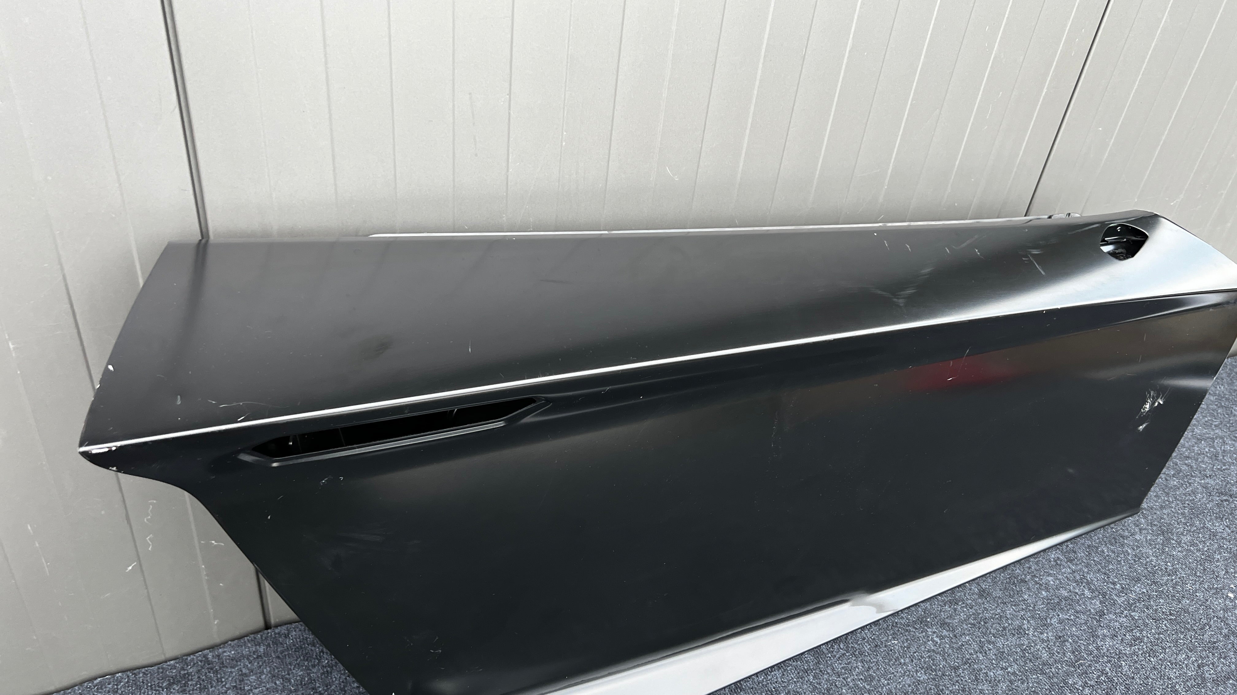 Lamborghini Aventador Door RH Black painted, OEM, Part number: 4708310