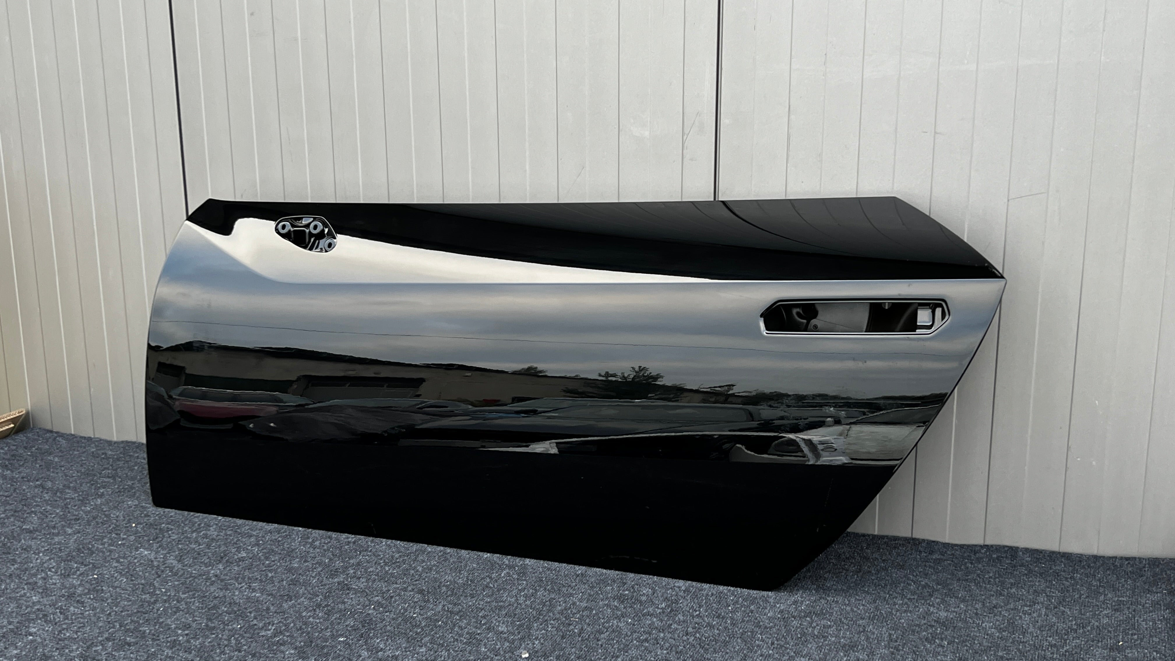 ランボルギーニ ウラカン 左ドアトリム Lamborghini Huracan Door LH, OEM, Part number: 4T8831051D