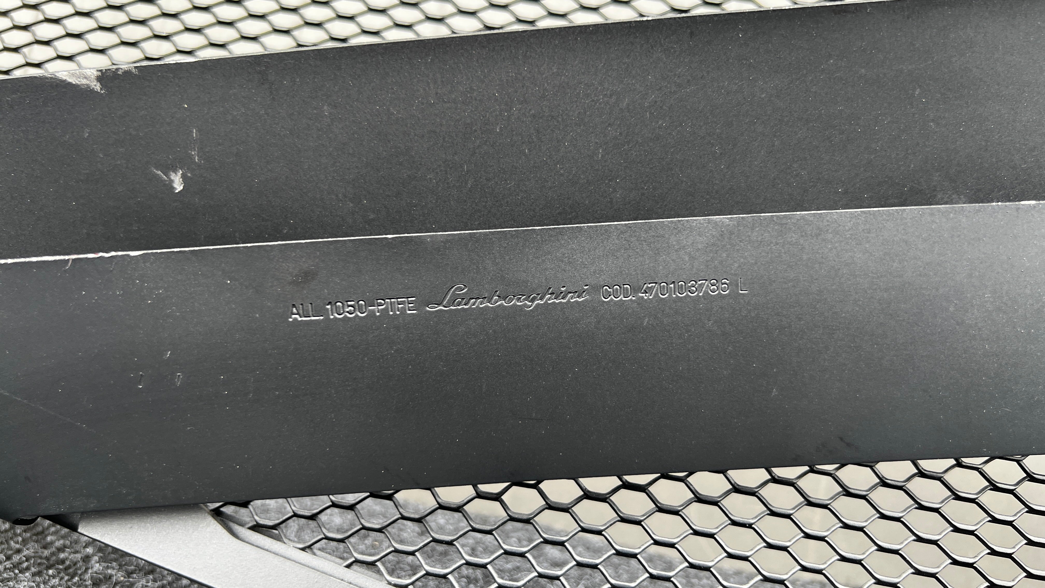 Lamborghini Aventador SV cover, OEM, Part number: 470103786L