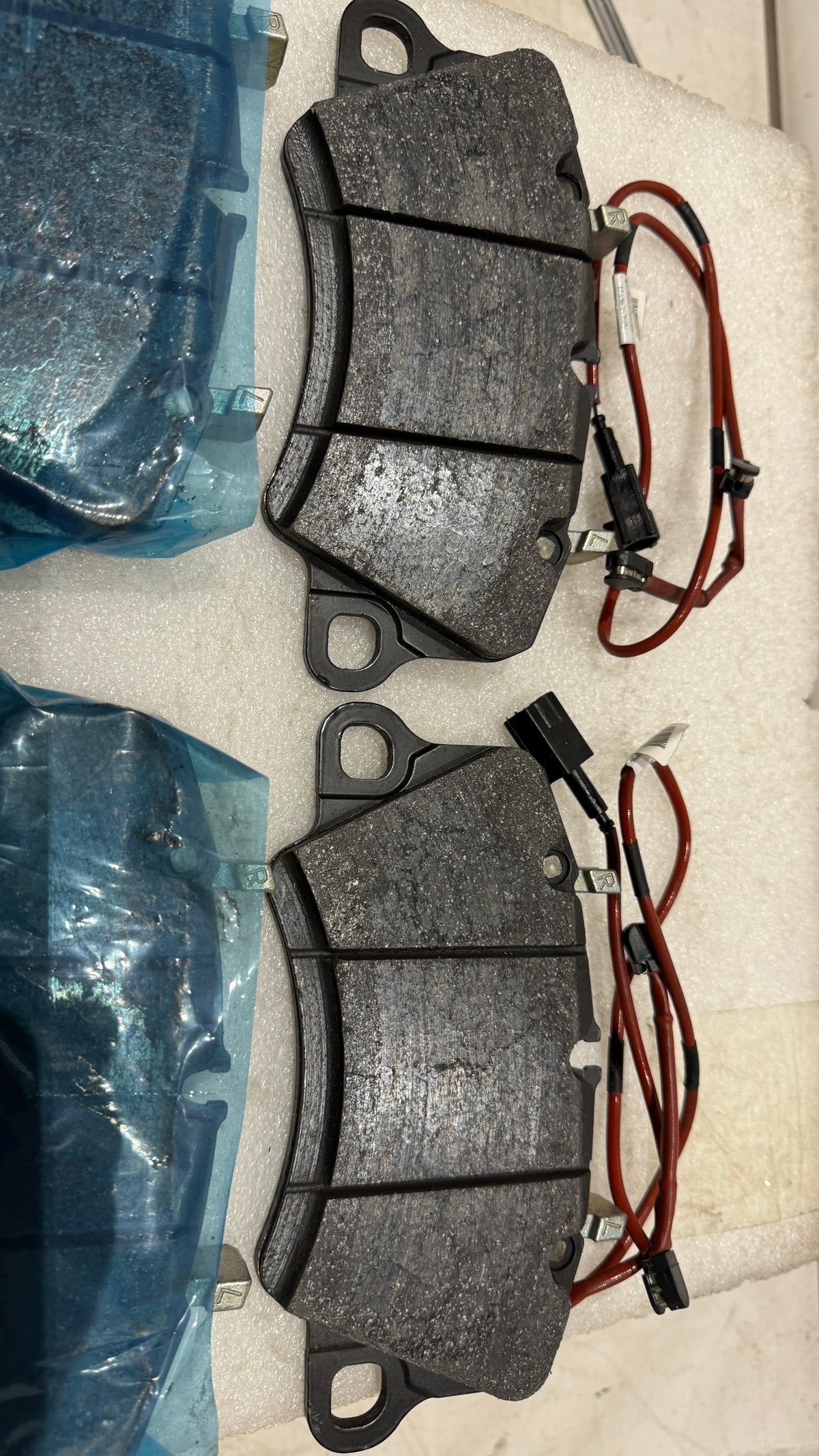 Ferrari 488, F12 and 812 Rear brake pad set, Part number: 70003759, 70003278