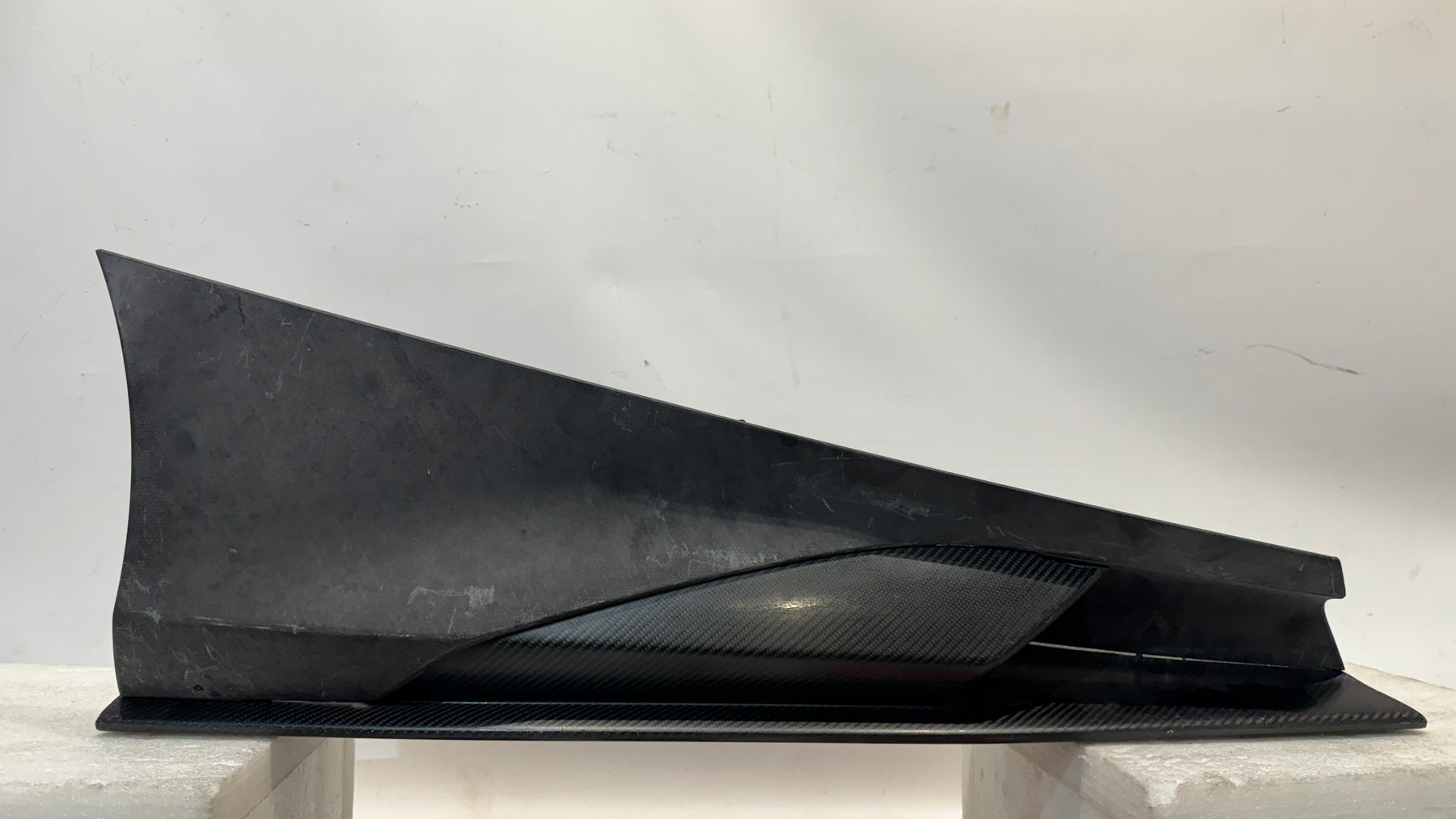 McLaren 765LT Rear side skirt RH upper and lower, OEM, Part number: 14AB961RP