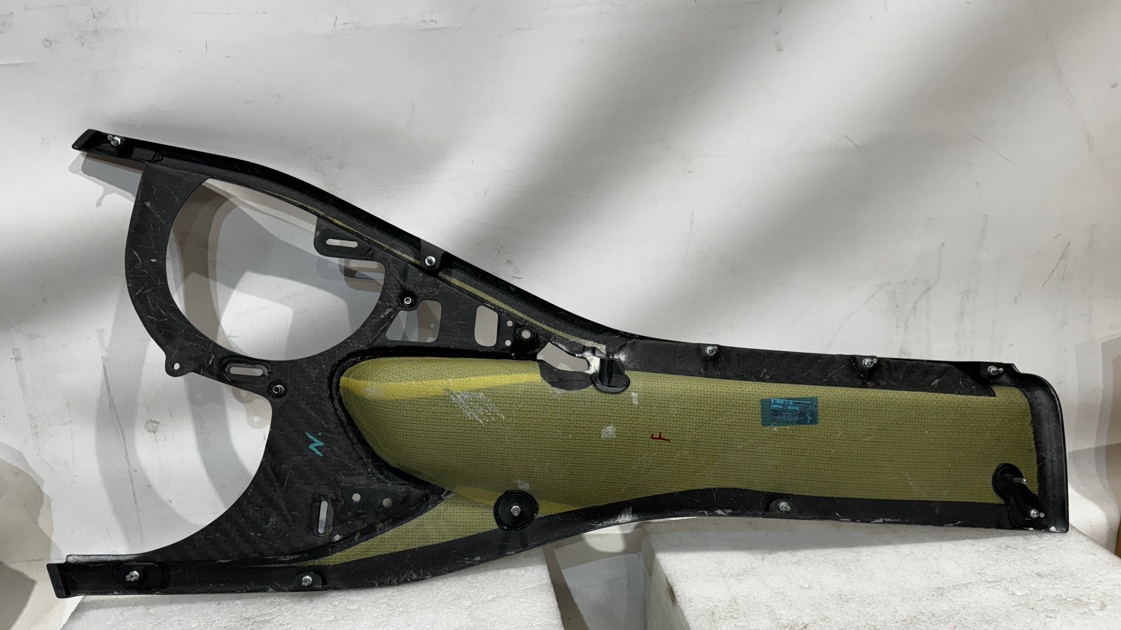 Ferrari 812 Superfast GTS RH Central Medalion Door Carbon, OEM, Part number: 88928400