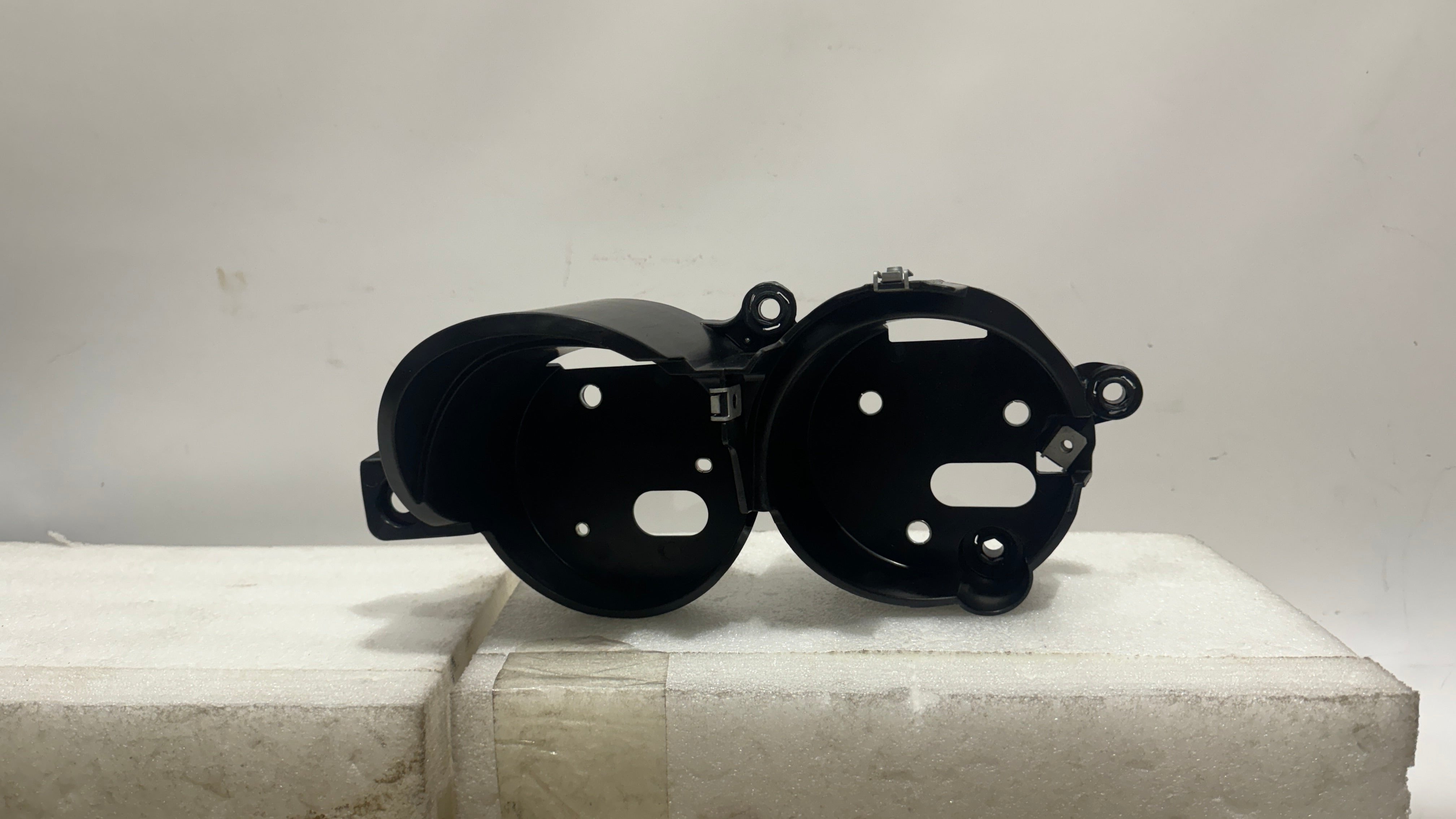 Ferrari F8 Tributo Complete RH Light unit carrier, OEM, Part number: 908798