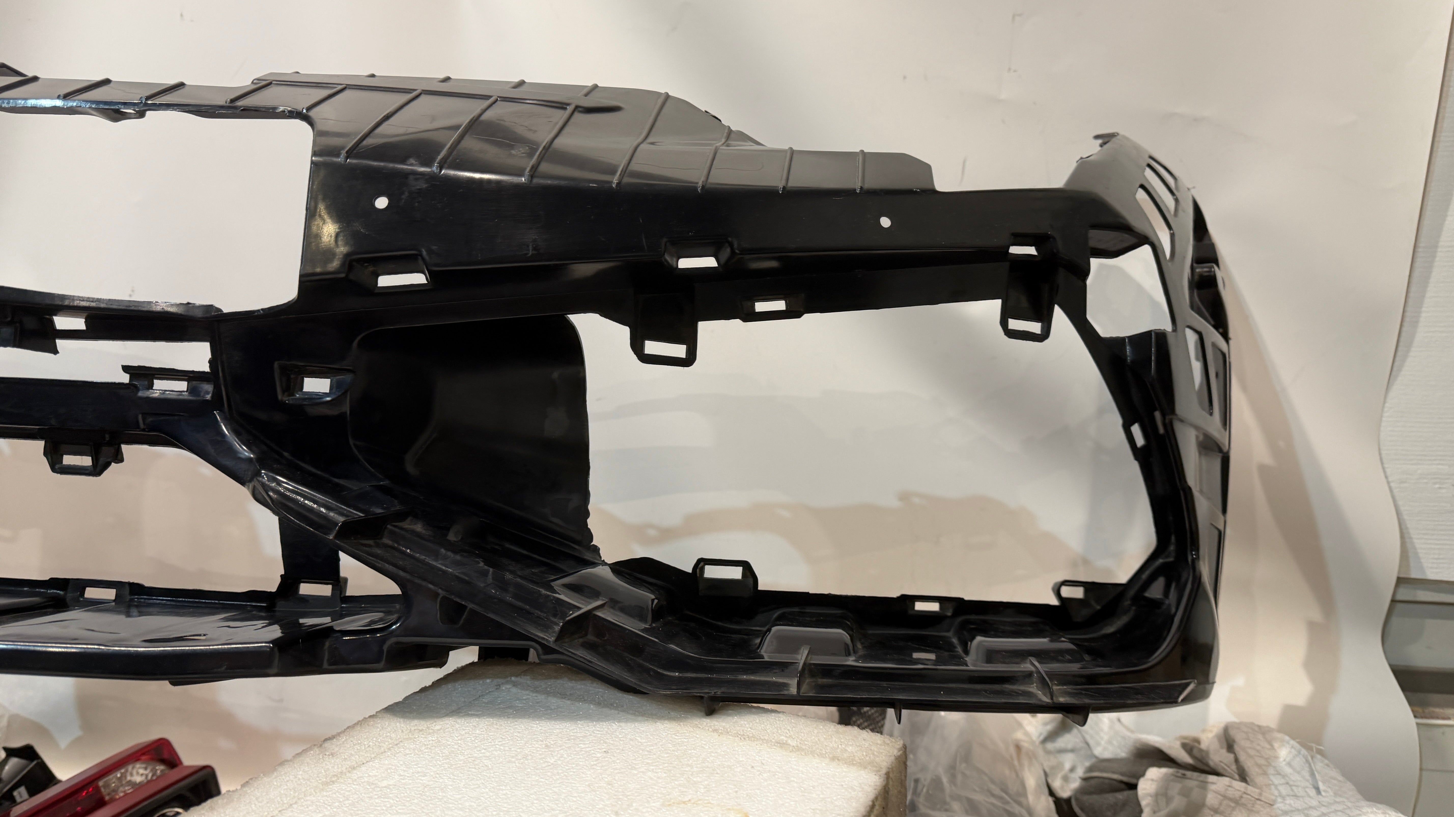 Lamborghini Huracan Lp610 reinforcement front bumper, OEM, Part number: 4T0807065C