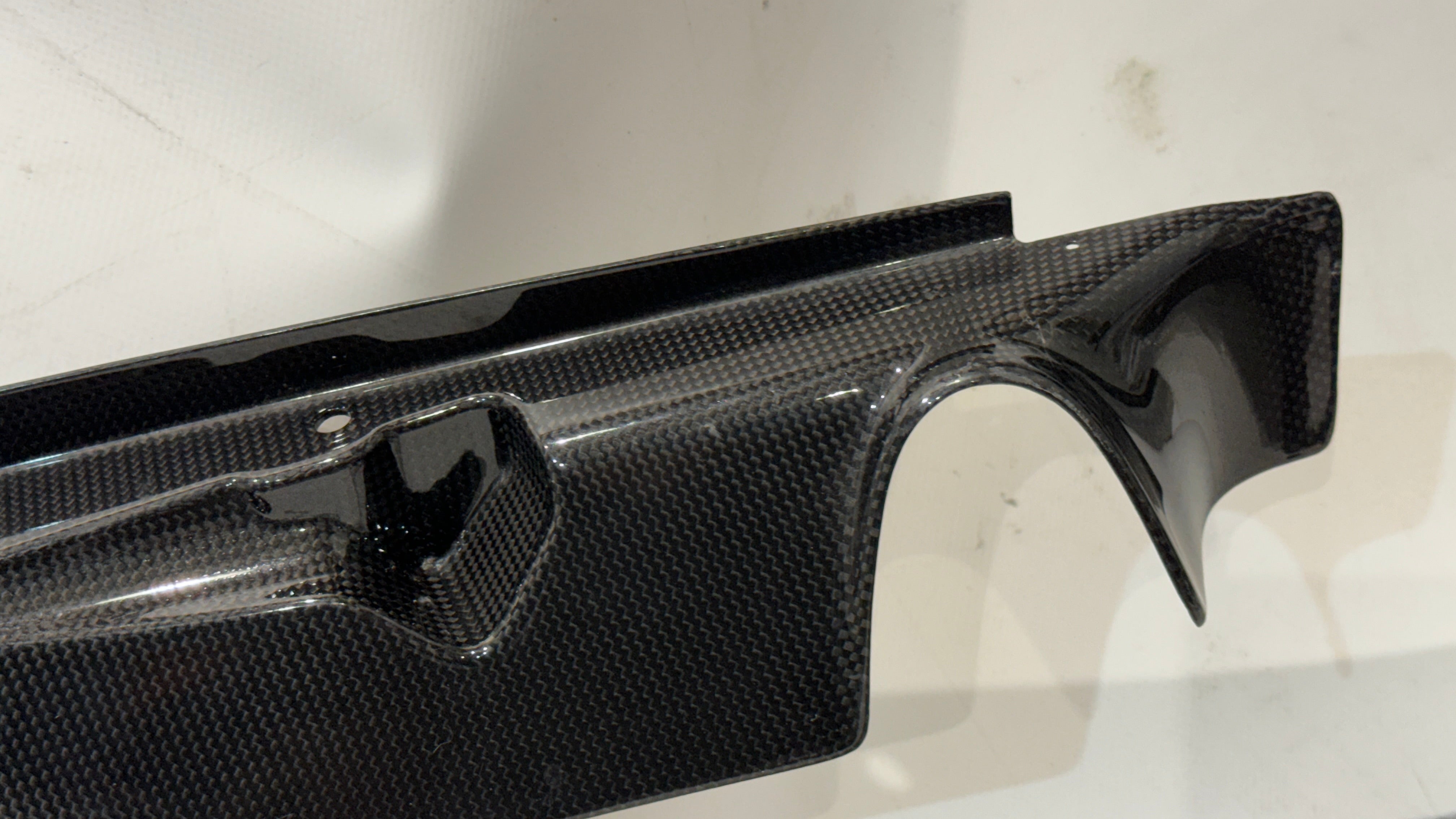 Ferrari 488 PISTA RH Engine compartment Carbon fiber, OEM, Part number: 782010