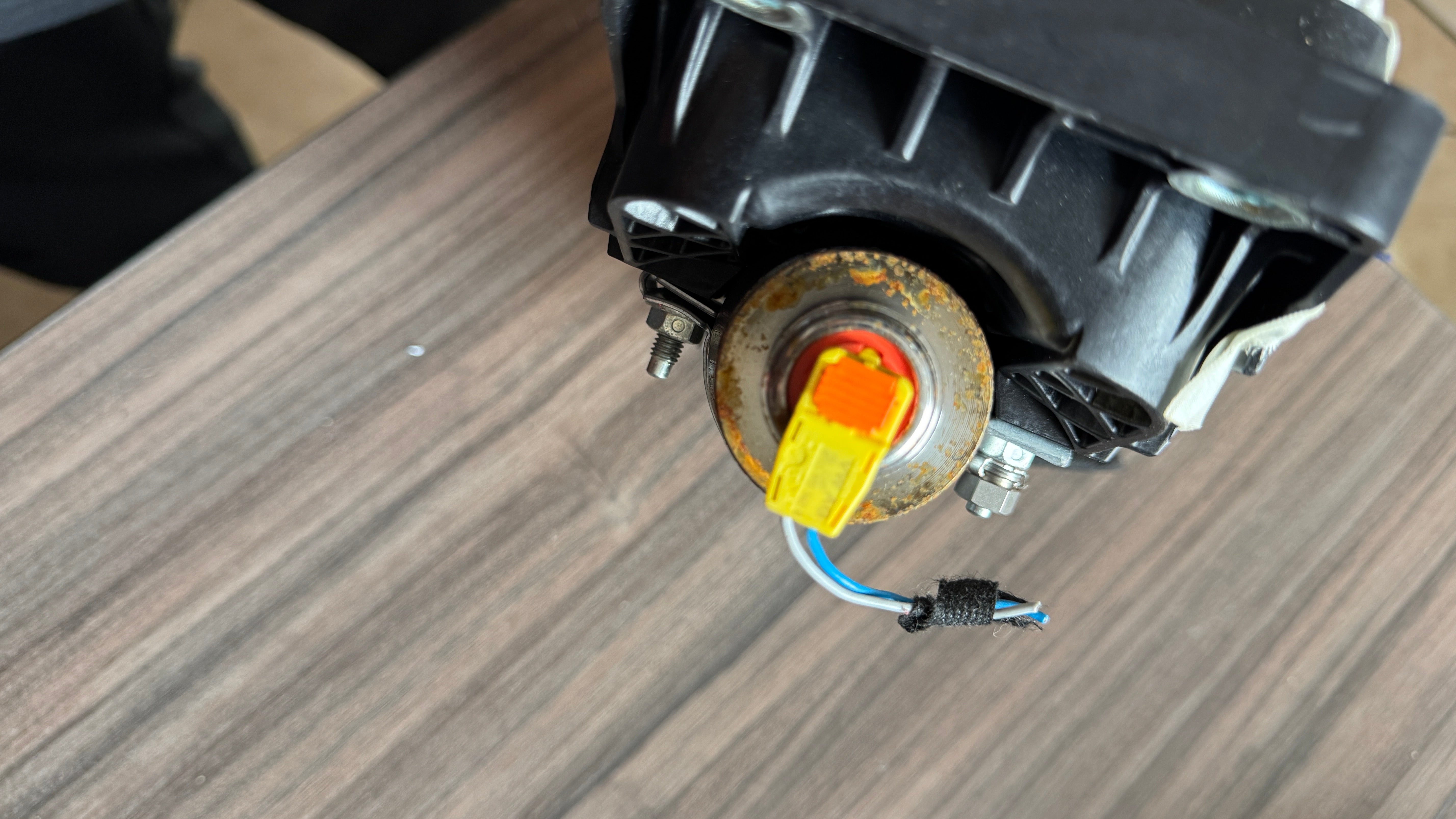 Lamborghini DASH module airbag for ALL Huracan, OEM, Part number: 4G8880204D