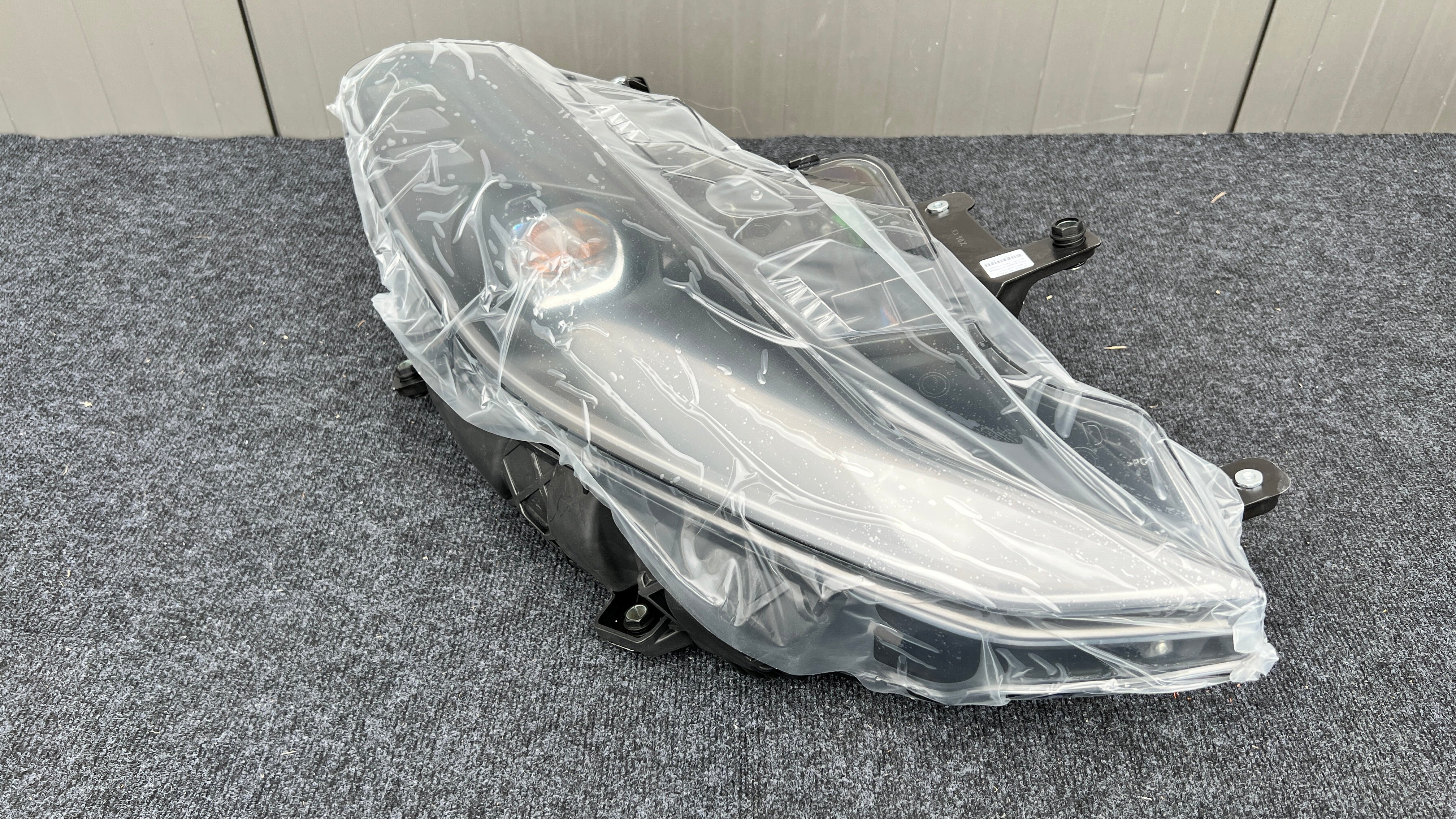 Ferrari 812 Superfast GTS headlight RH AFS, OEM, Part number: 336570