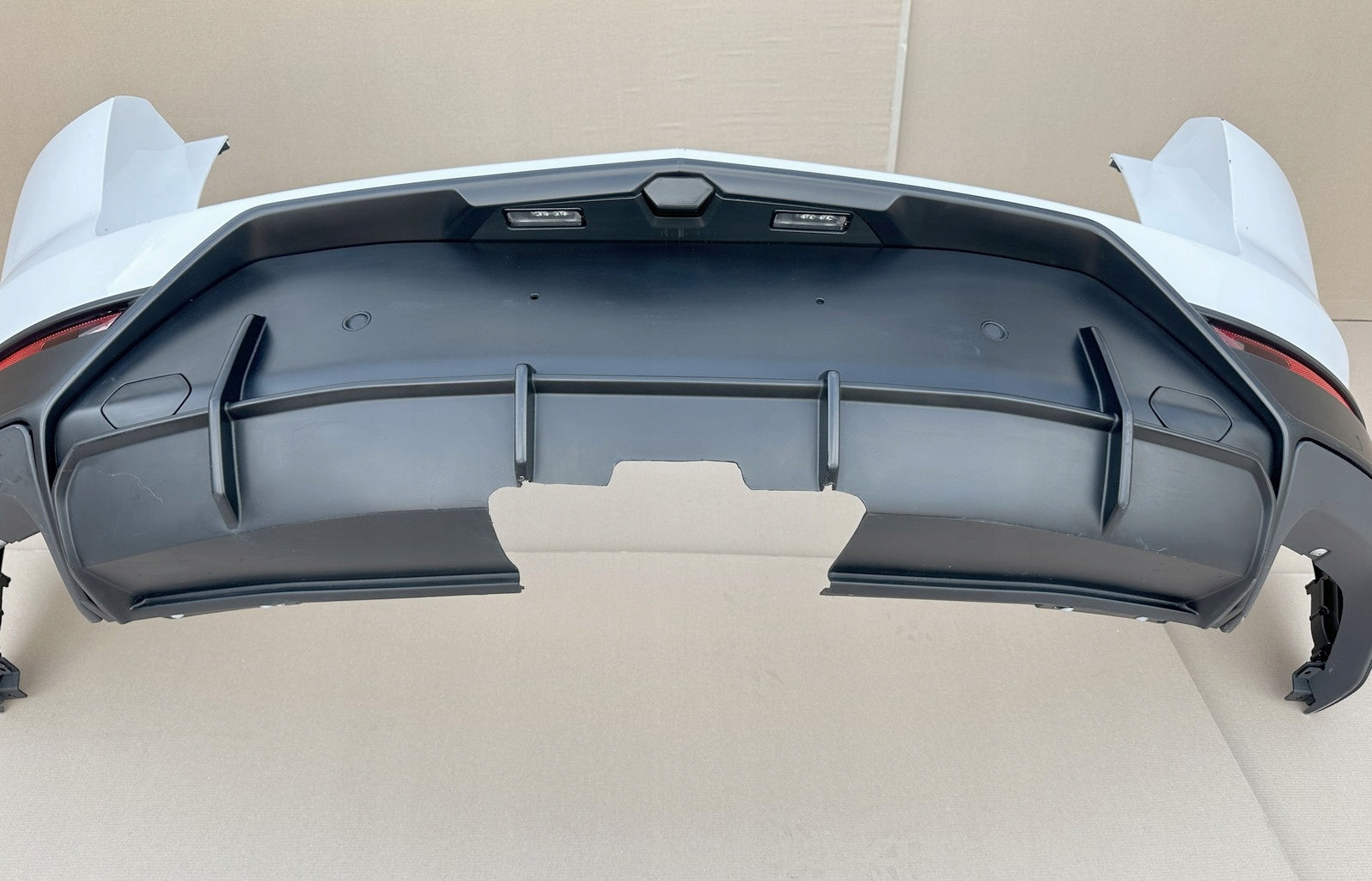 Lamborghini URUS SE Front and Rear bumper, OEM, Part number: