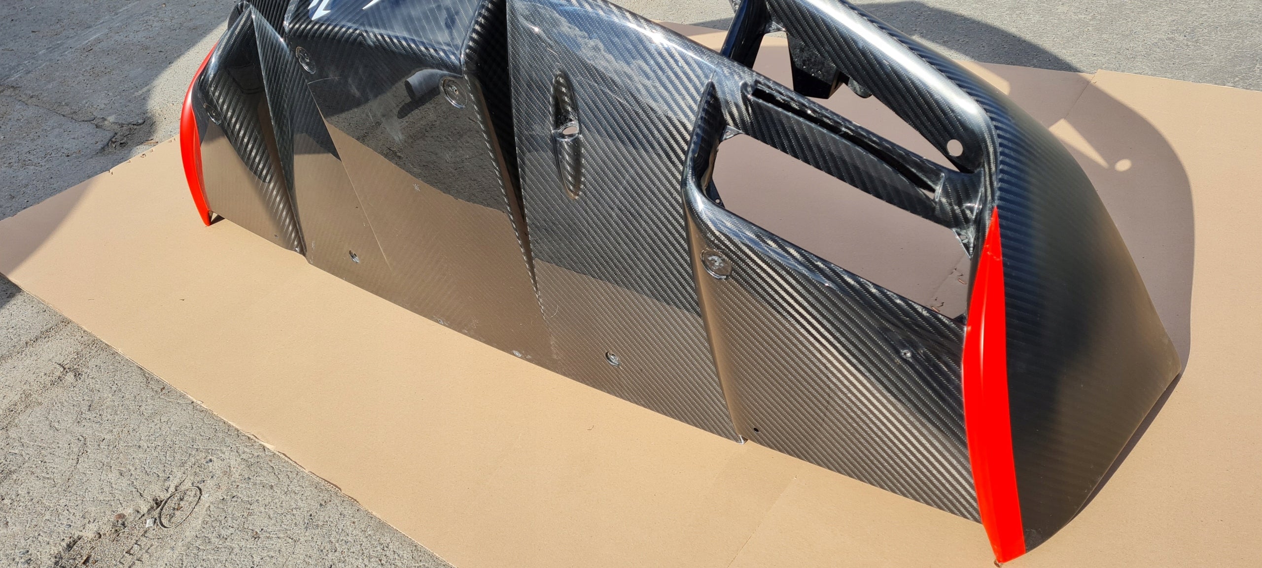 Pagani Huayra Front bumper, OEM, Part number: 003656E