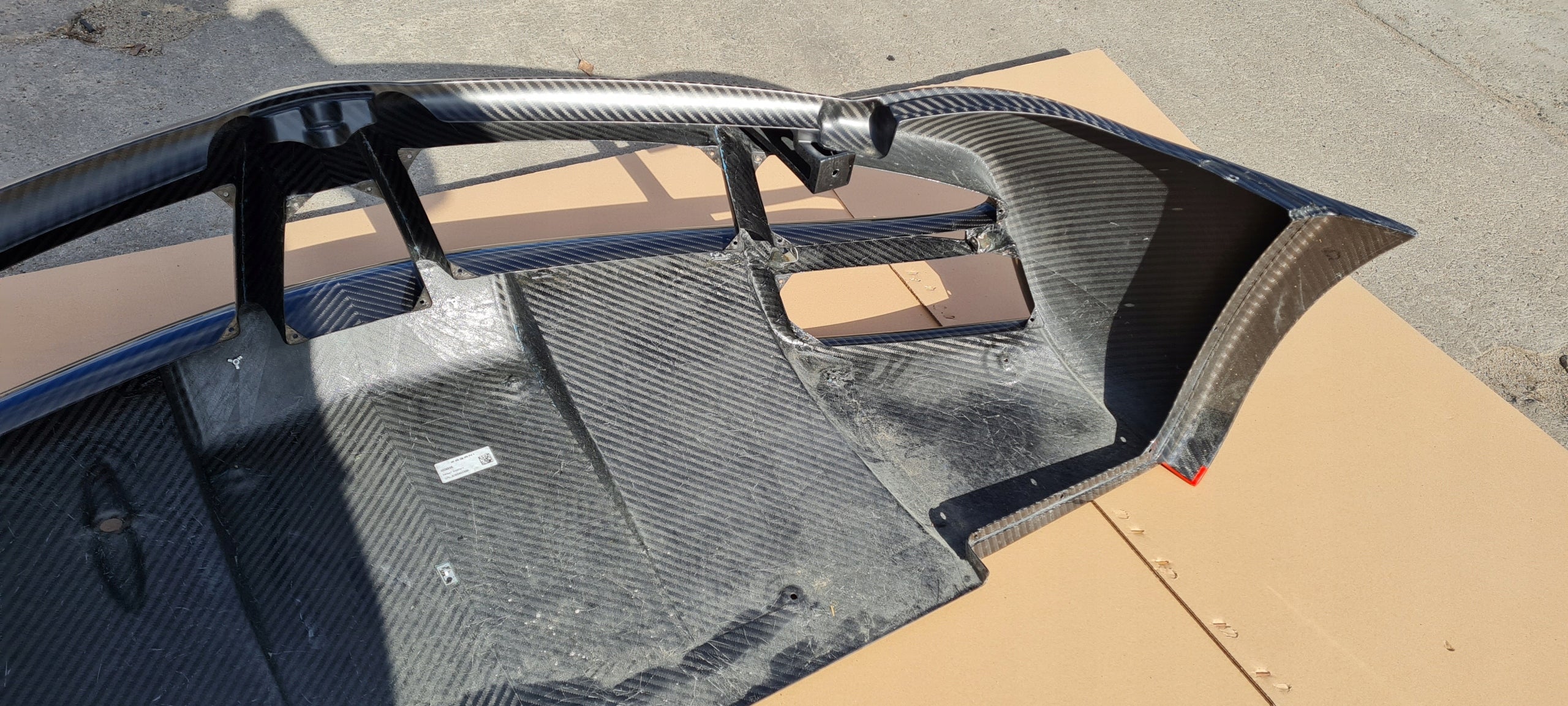 Pagani Huayra Front bumper, OEM, Part number: 003656E
