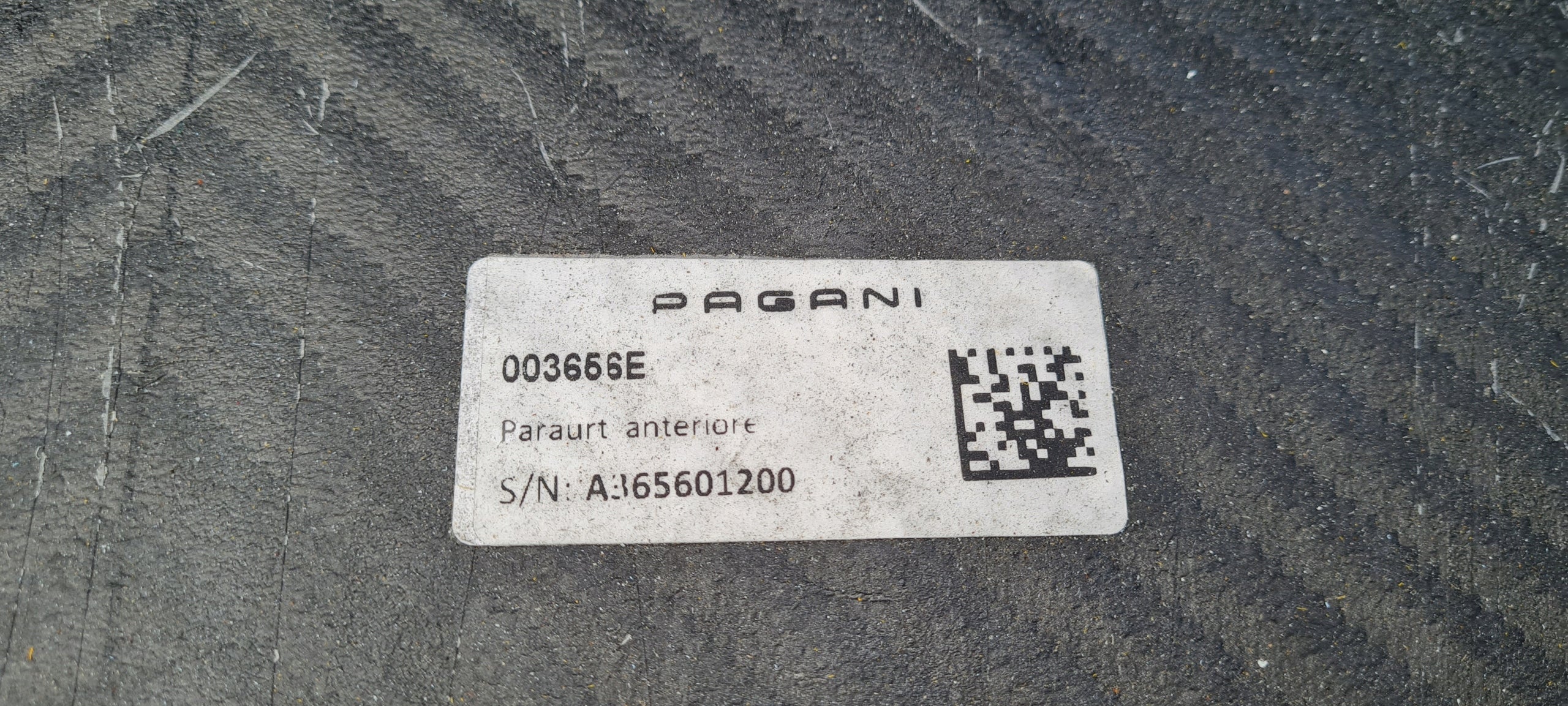 Pagani Huayra Front bumper, OEM, Part number: 003656E