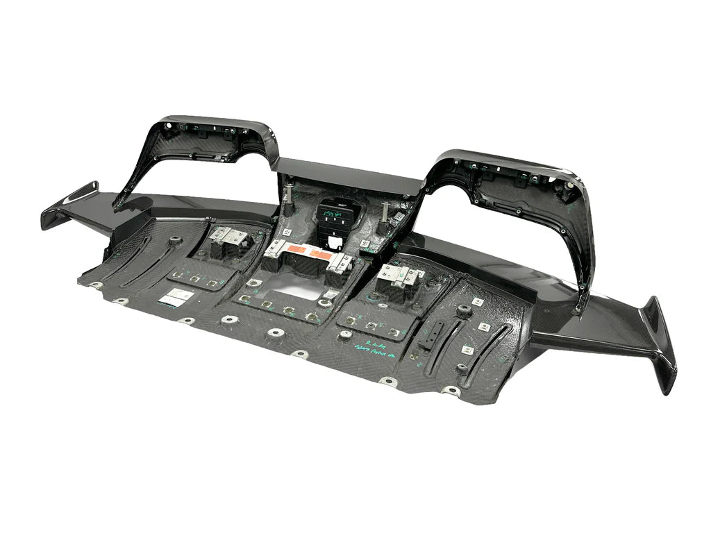 Ferrari 488 PISTA Rear diffuser Carbon Glossy finish, OEM, Part number: 796698