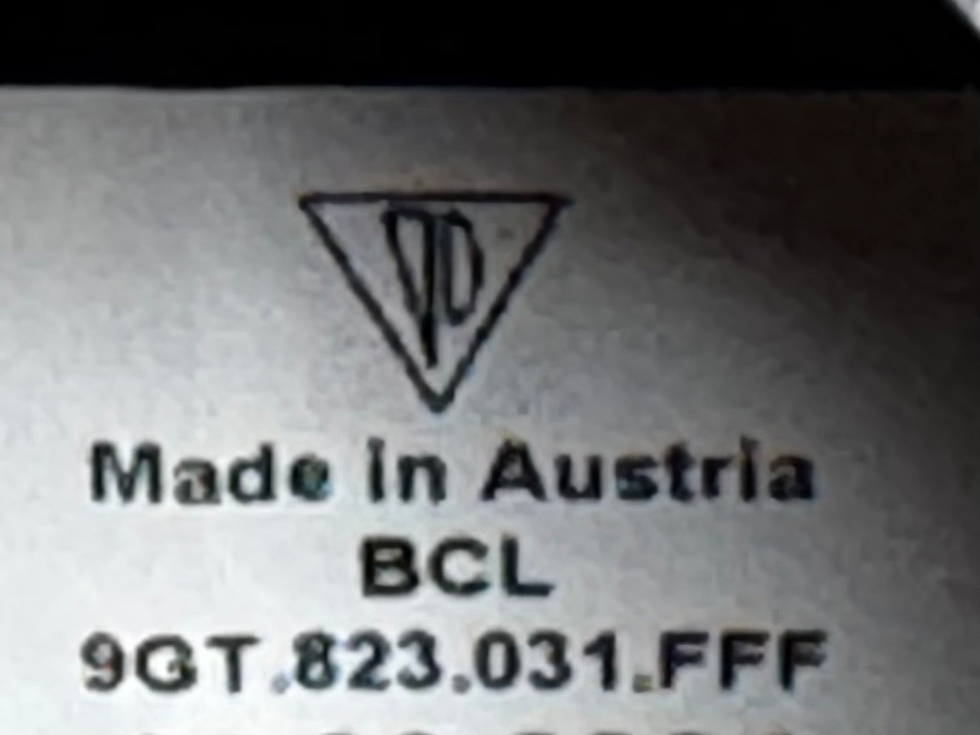 PORSCHE 992 GT3 RS, OEM part