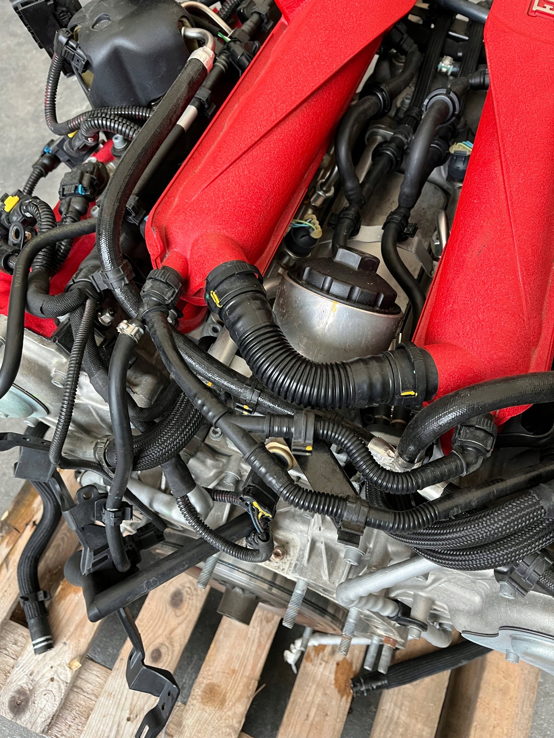 Ferrari Portofino F164 V8 engine complete, OEM