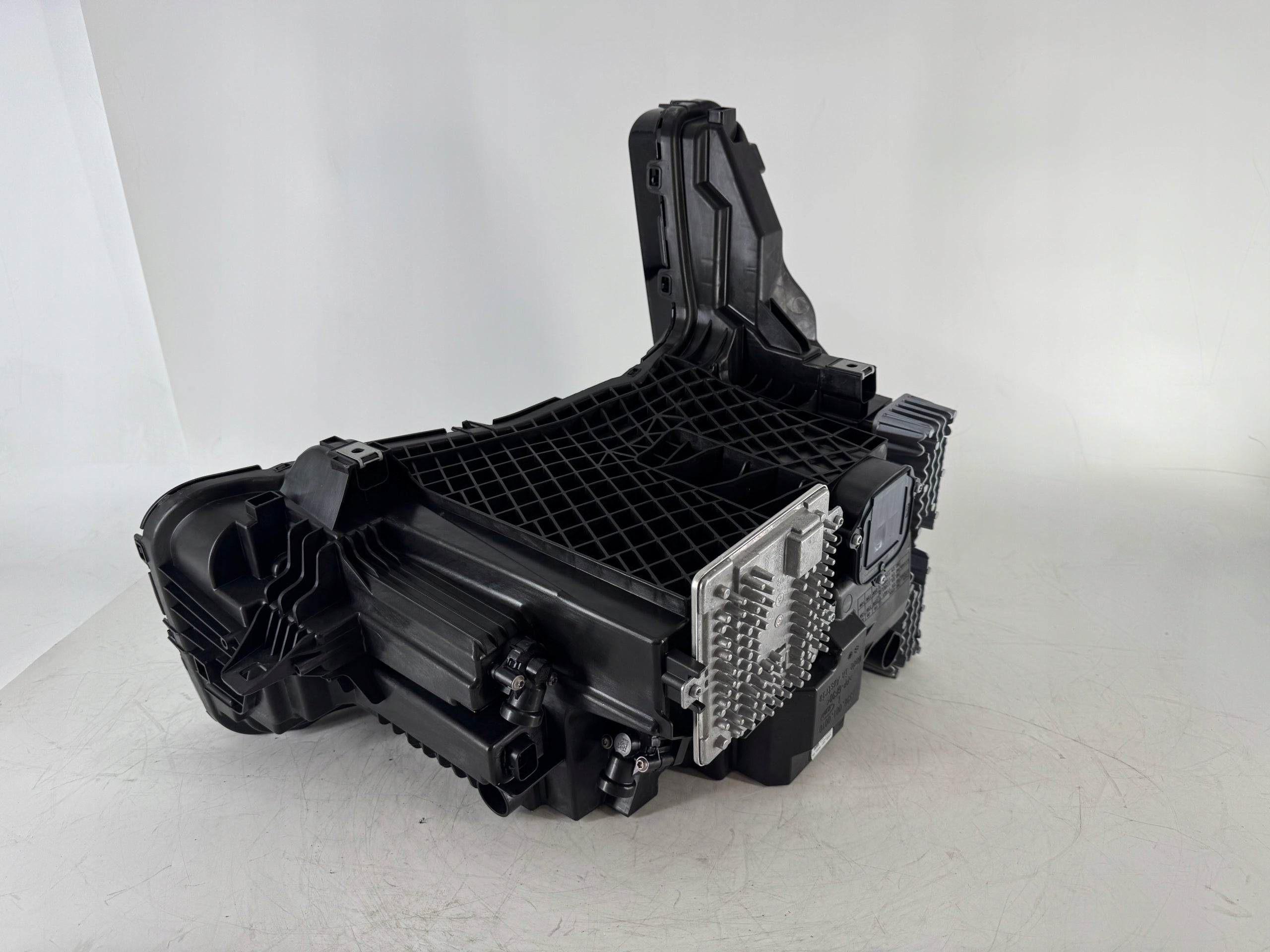Rolls Royce Cullinan headlights 2025, OEM, Part number: 5A5A927, 5A5A934