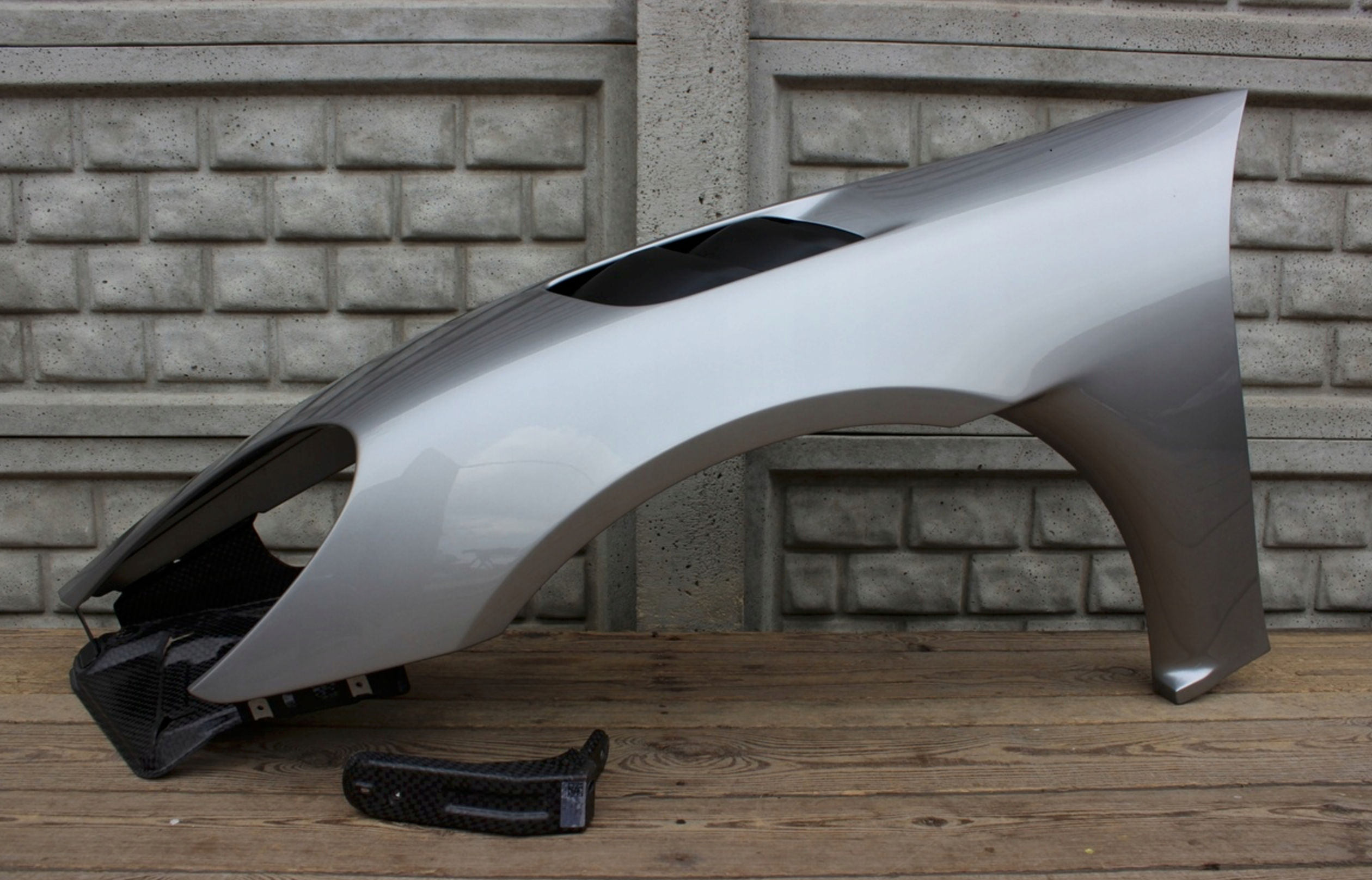 Porsche GT4RS Fender LH OEM, part number: 9GT821103