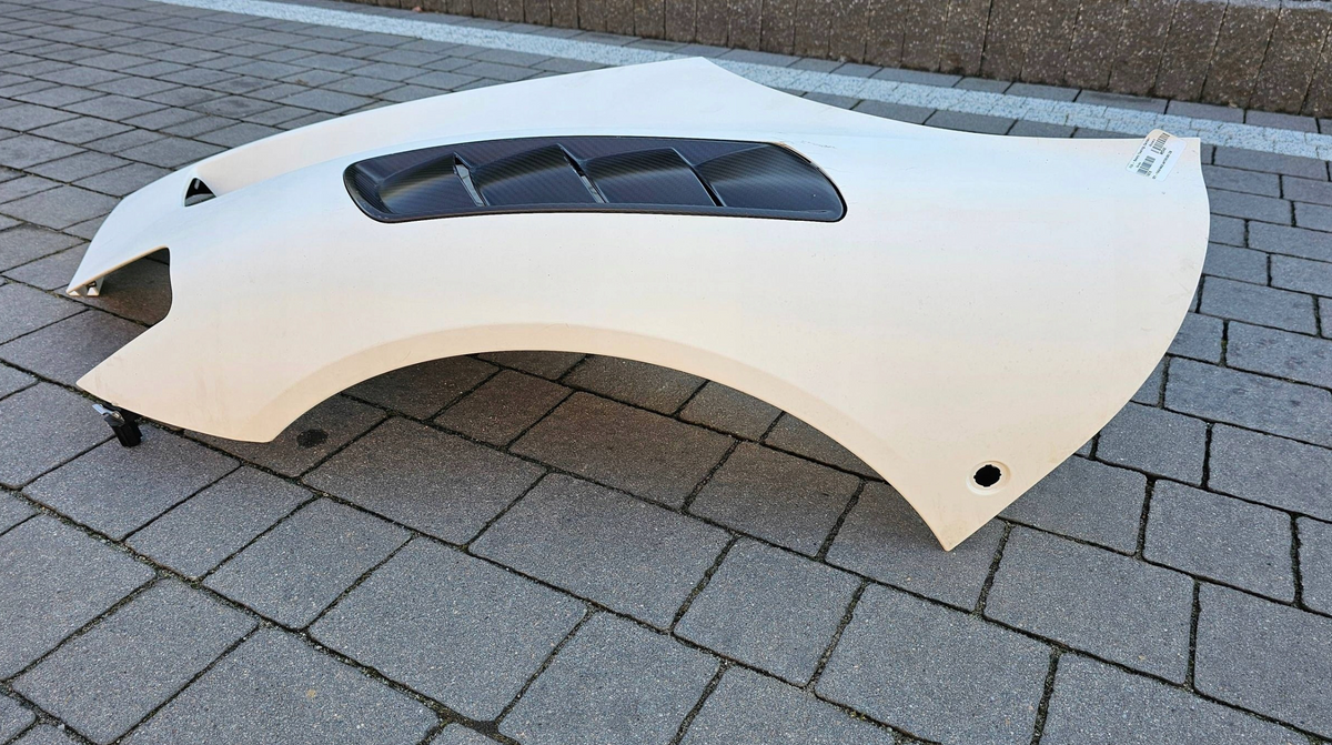 Maserati MC20 GT2 Front fender LEFT side carbon, OEM, Part number: 670312592