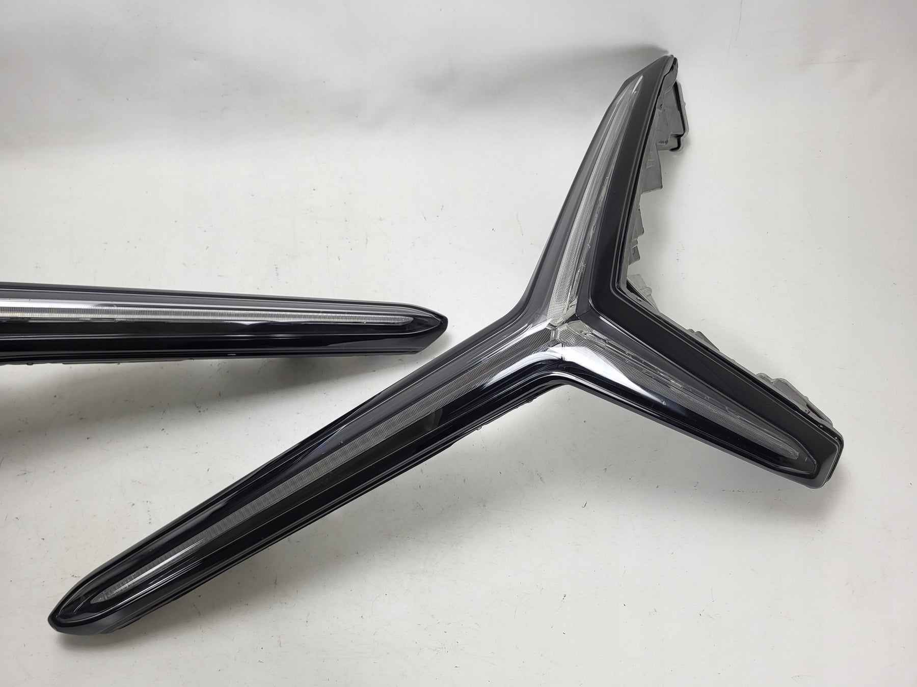 Lamborghini SIAN FKP 37 LED light, OEM, Part number: 47F941055, 47F941056