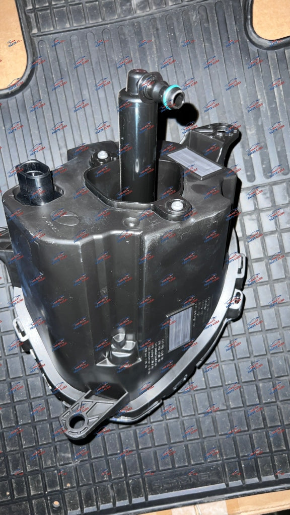 Bentley Bentayga Turn Signal Light Left Side Part Number: