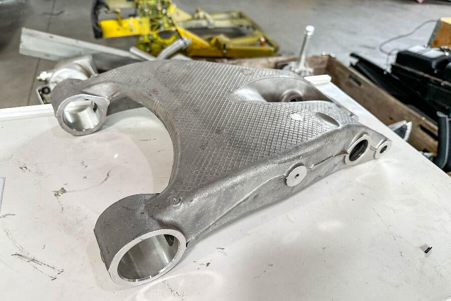 Ferrari 458 Italia spider rear lower arm LH, OEM, Part number: 305679