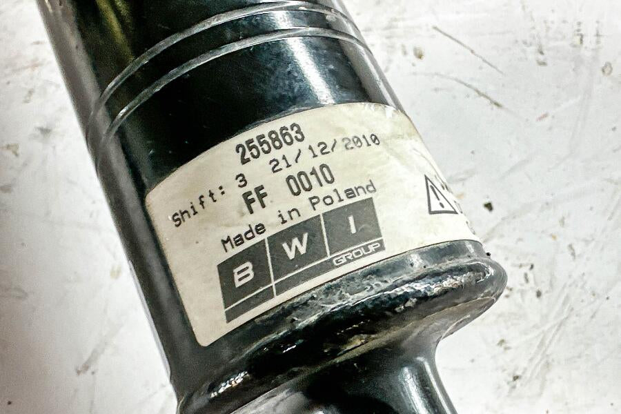 spring song 桜　sp psa9 Ferrari 458 Italia spider Front shock absorber, OEM, Part number: 2558