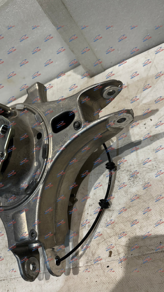 Ferrari 458 488 812 FF F12 TDF California LH Rear Knuckle OEM Part number: 238468 299935 - Wheel hub