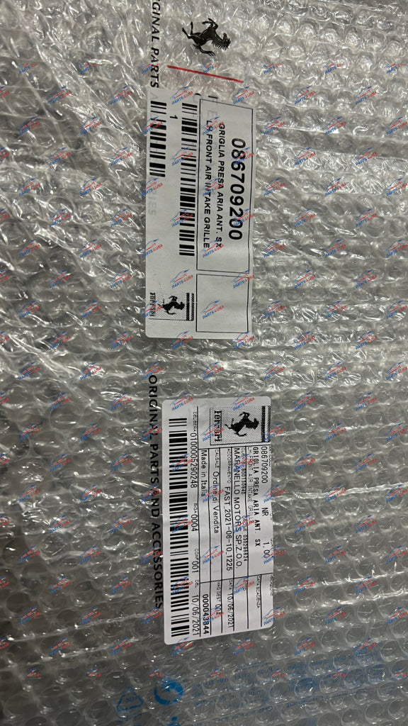 Ferrari 488 Front Bumper Grill Mesh L + R Part Number: 86709100