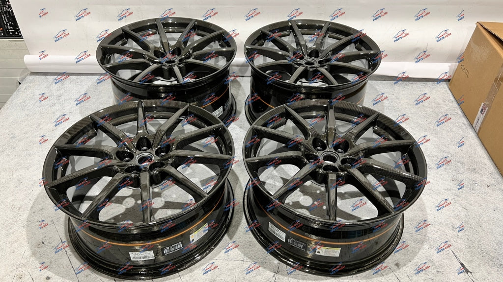 Ferrari F8 Tributo Carbon fiber wheels set, OEM, Part number: